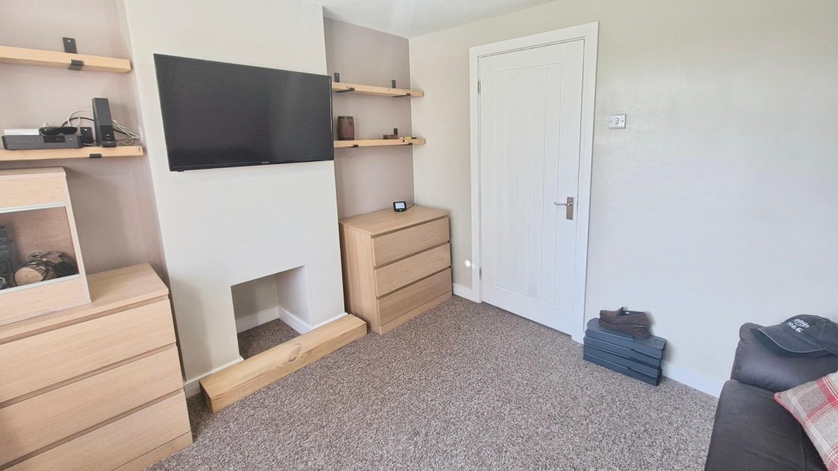 Birch Avenue, Burntwood