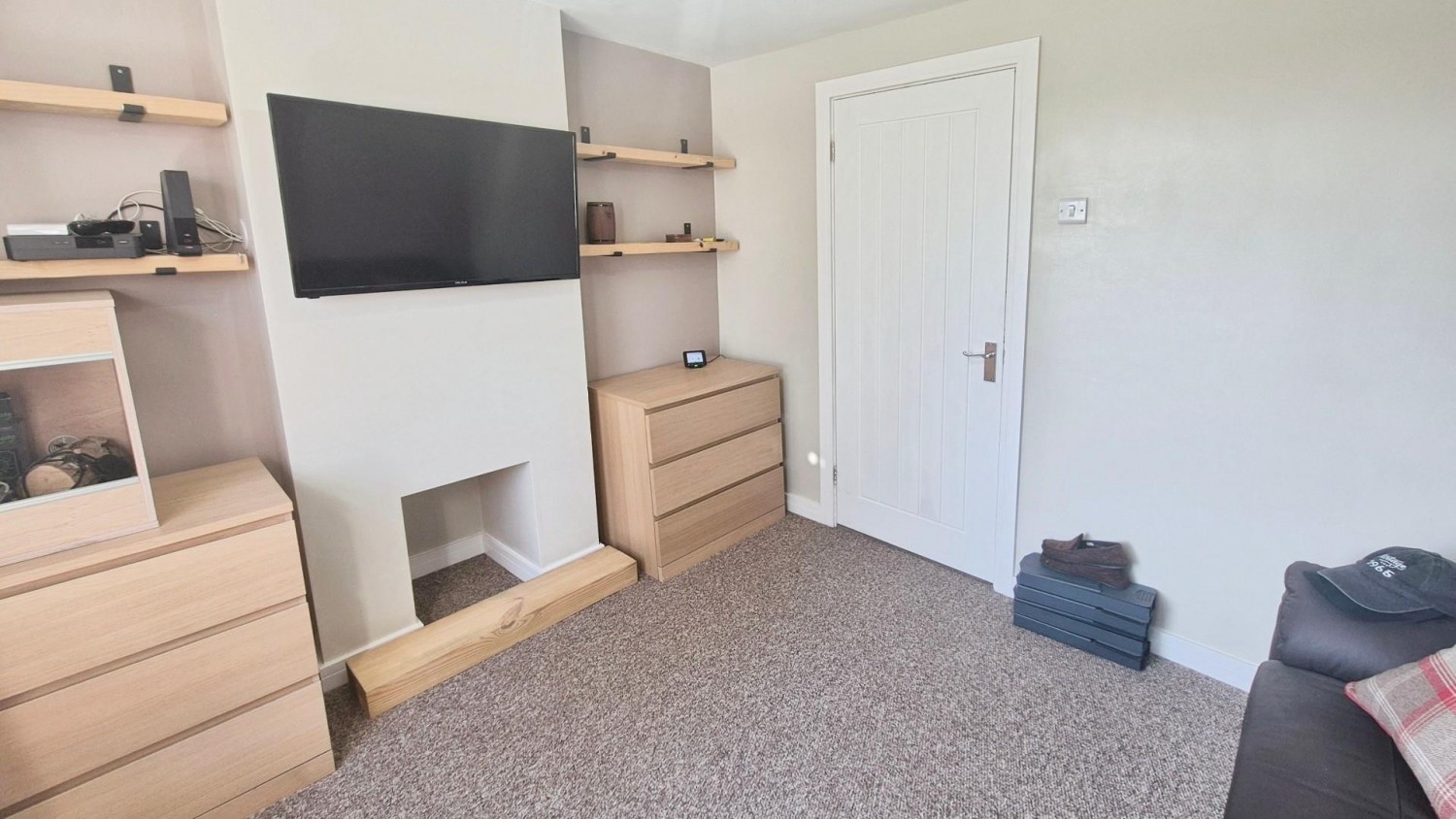 Birch Avenue, Burntwood