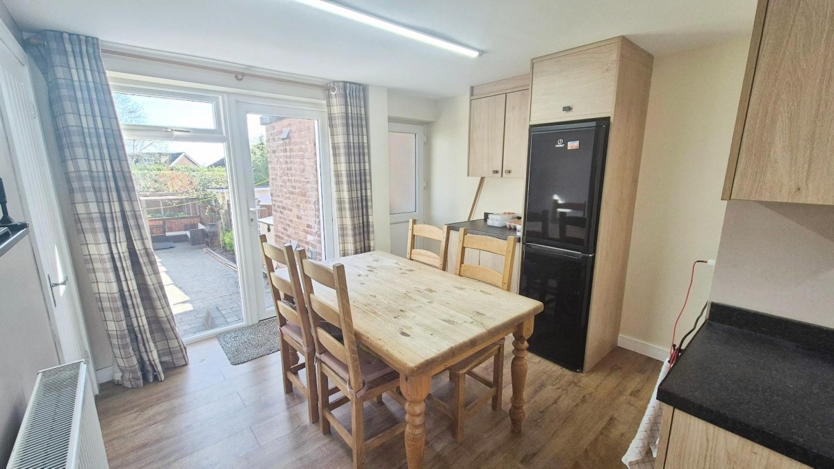 Birch Avenue, Burntwood