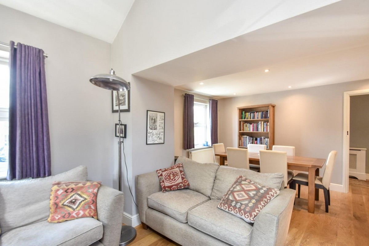 Briggate, Knaresborough, HG5 8BQ