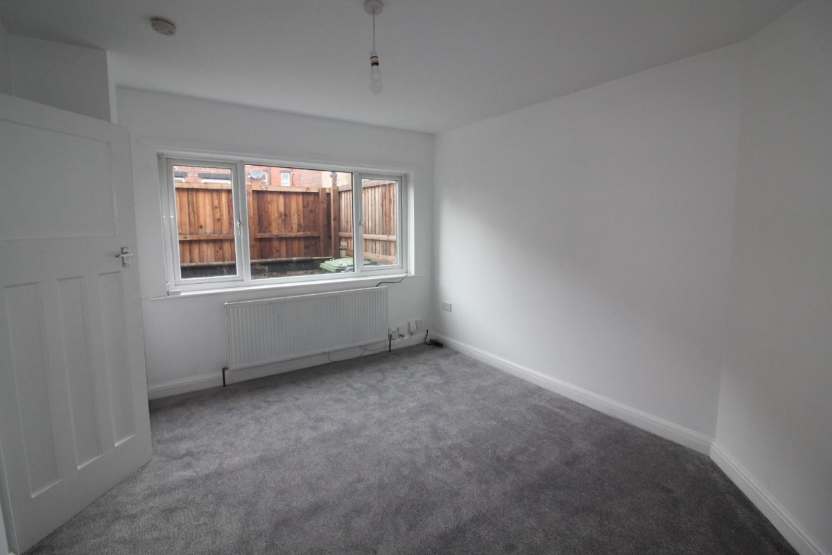 Thornton Avenue, Armley, Leeds, LS12 3JD