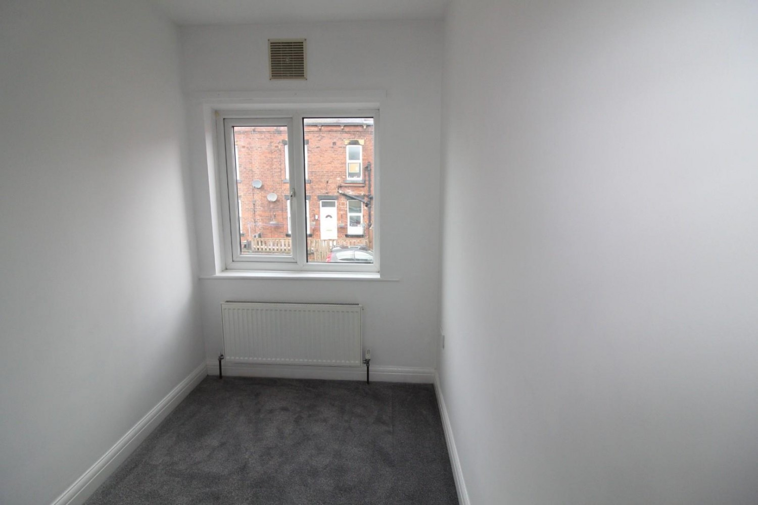 Thornton Avenue, Armley, Leeds, LS12 3JD