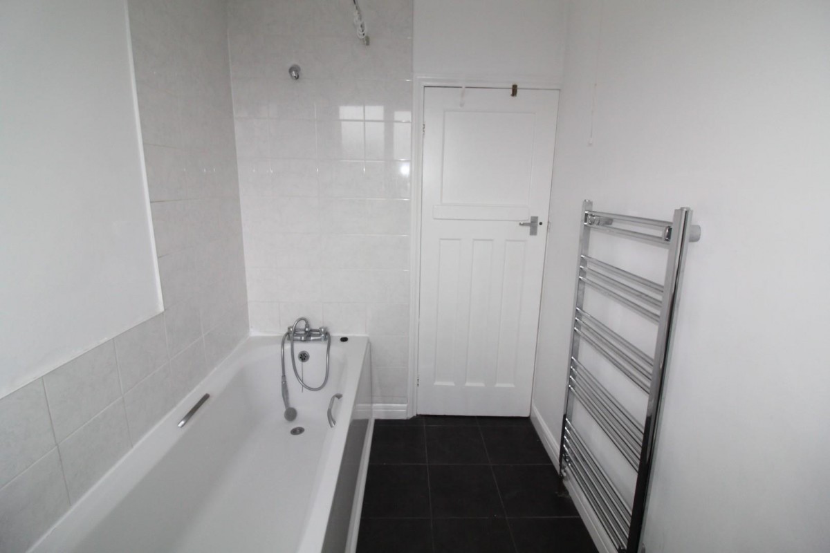 Thornton Avenue, Armley, Leeds, LS12 3JD