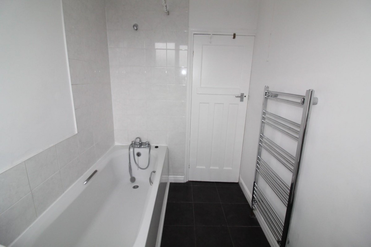 Thornton Avenue, Armley, Leeds, LS12 3JD