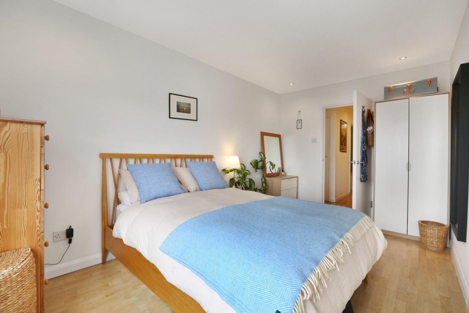Coldharbour Lane, London, SE5