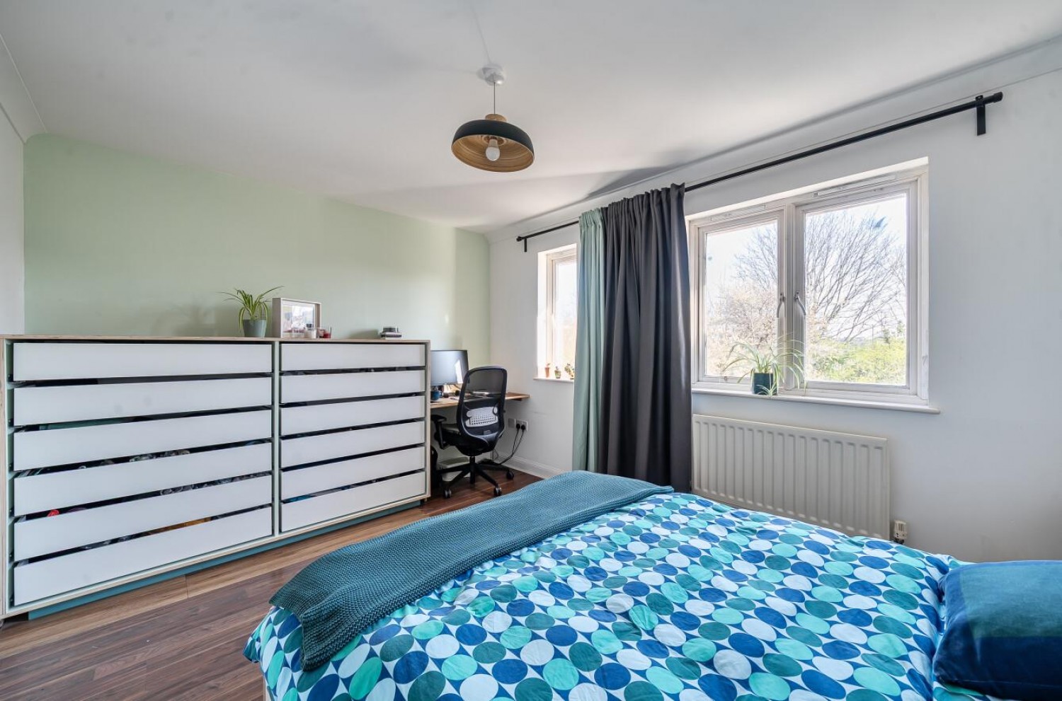 Silver Birch Close, London, SE6 4RS