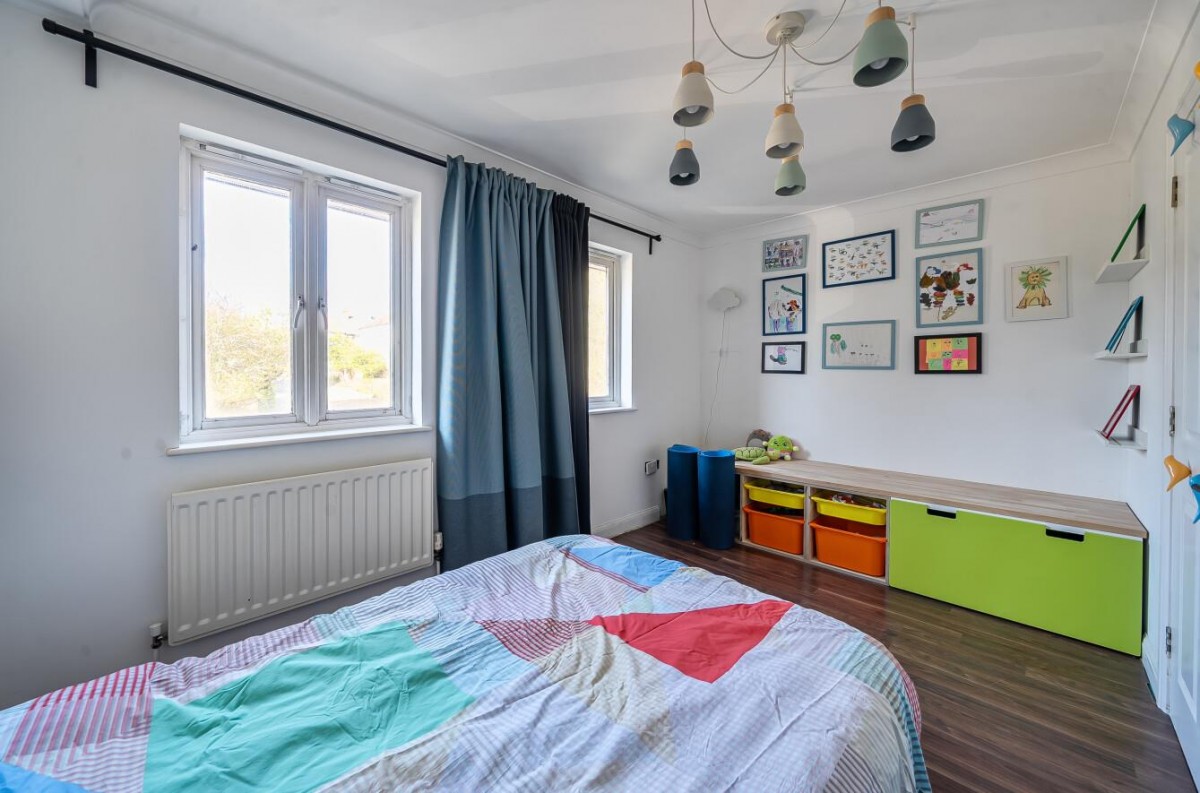 Silver Birch Close, London, SE6 4RS