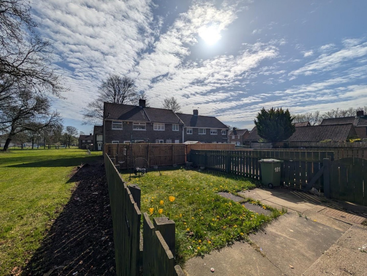 Manor Way, Peterlee, County Durham, SR8 5RS