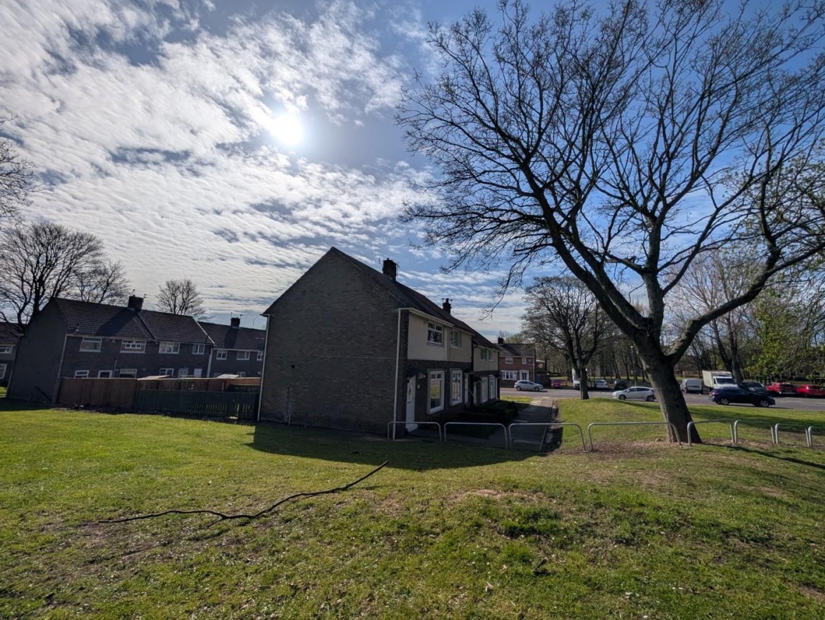 Manor Way, Peterlee, County Durham, SR8 5RS