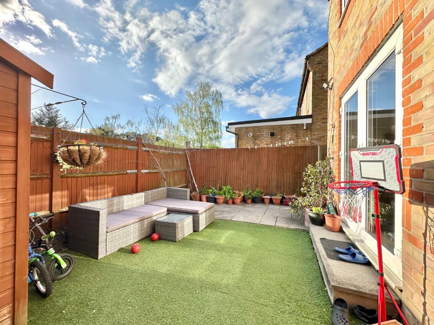 Cowgate Road, Greenford