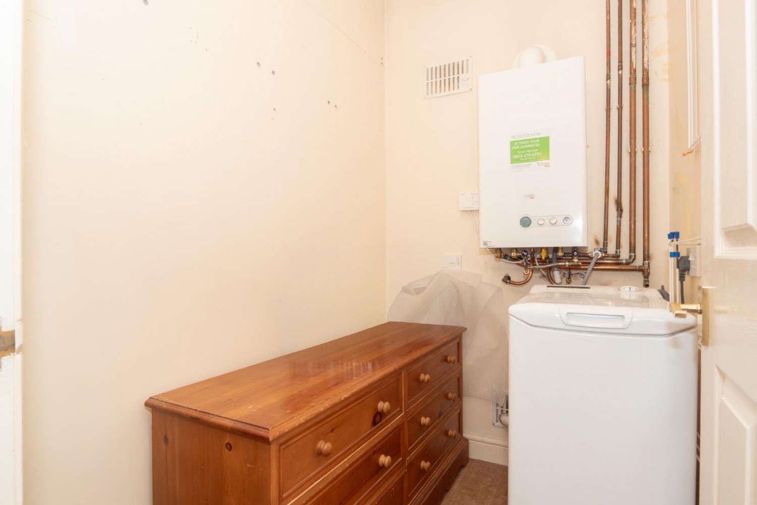 Queens Drive, Off Cemetery Road, Pudsey, LS28 7HL