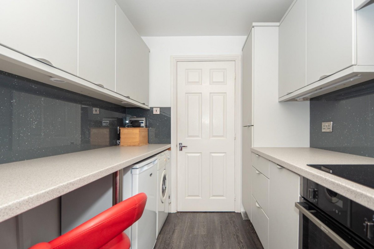 Queens Drive, Off Cemetery Road, Pudsey, LS28 7HL