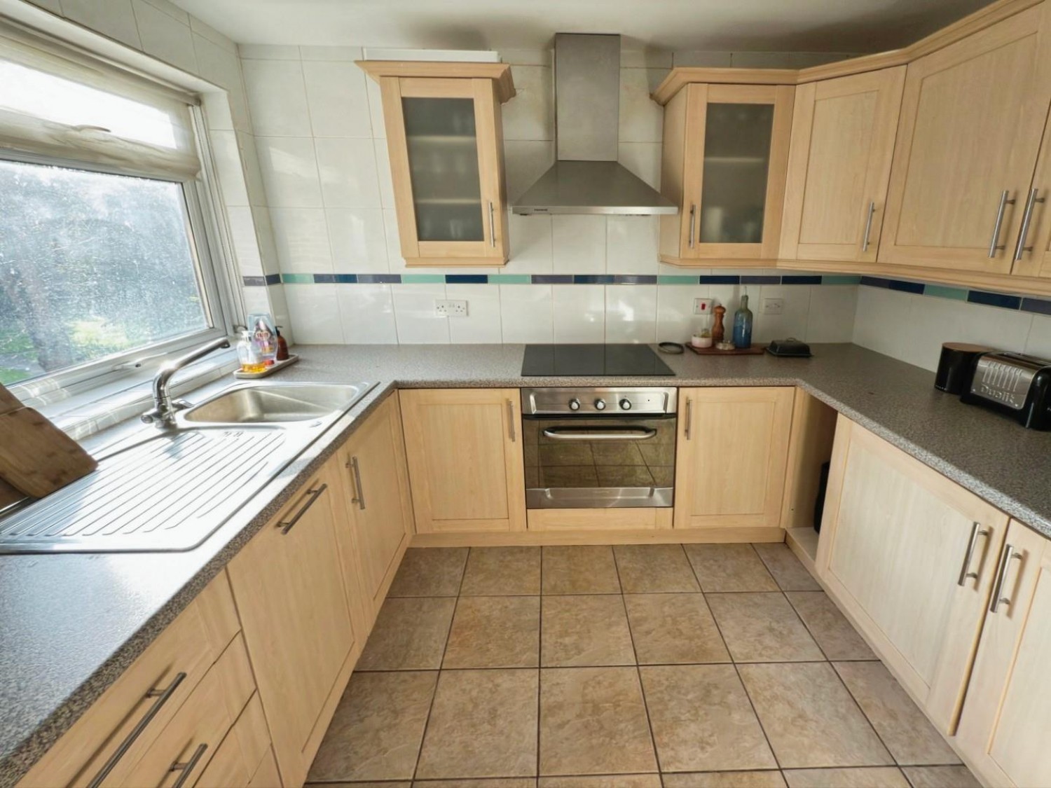 Addiscombe Road, Croydon, CR0 5PD