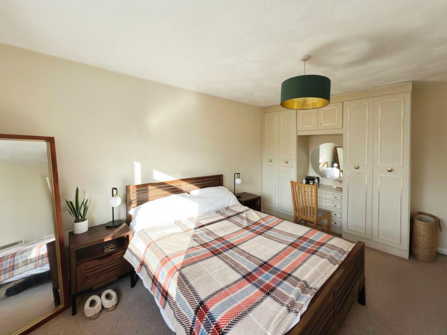 Addiscombe Road, Croydon, CR0 5PD