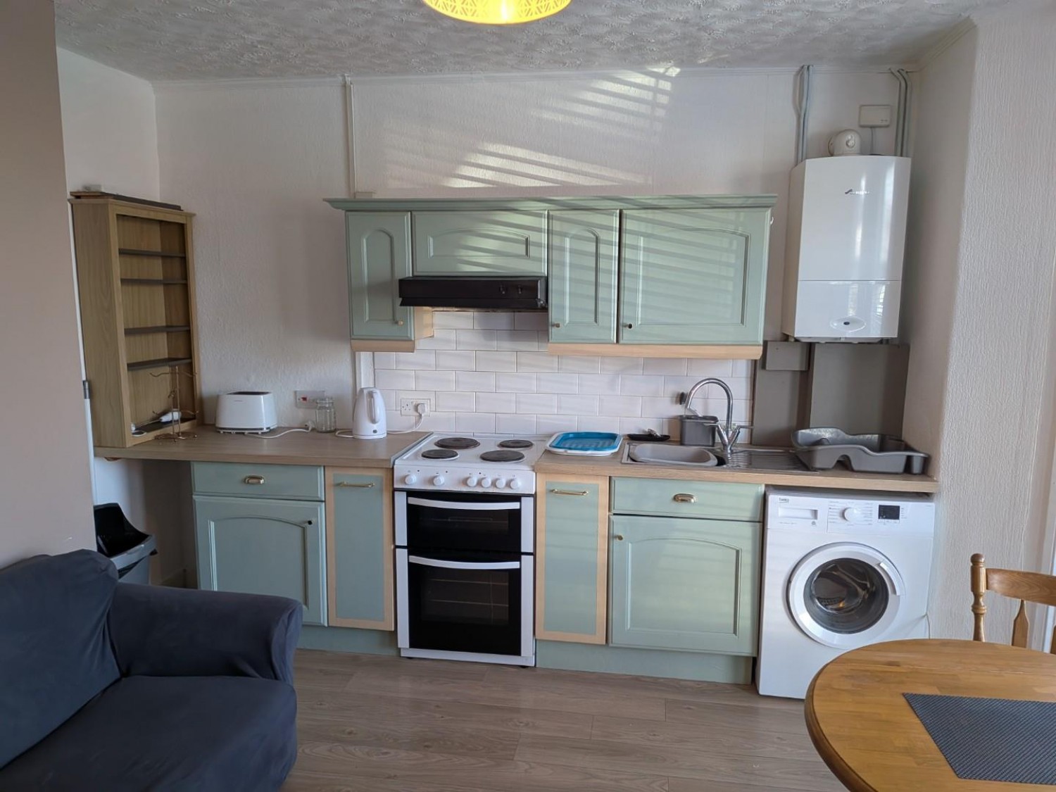 Cross Street, Chesterfield