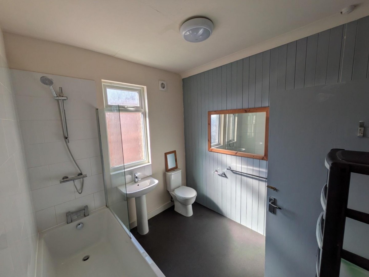 Cross Street, Chesterfield