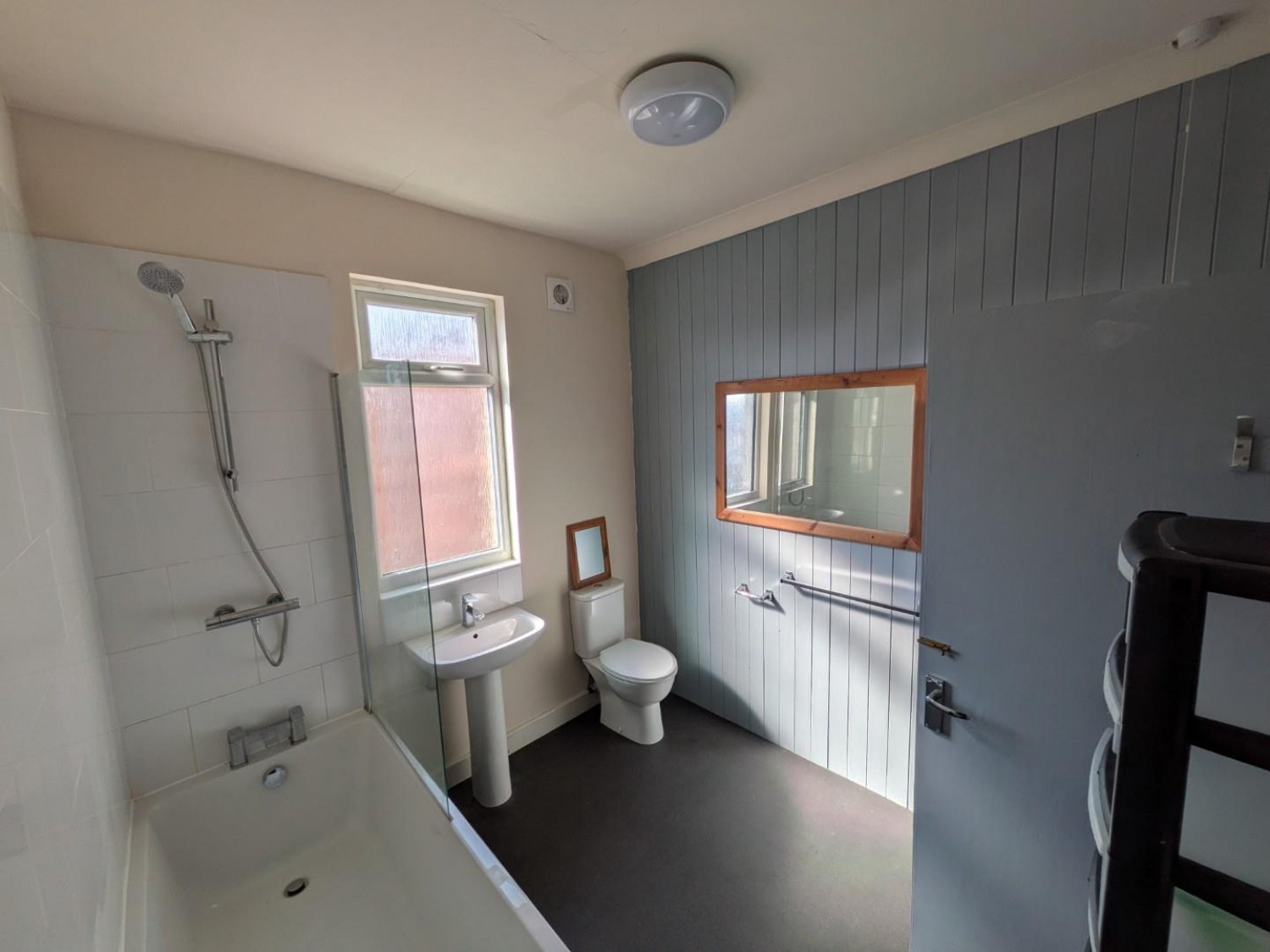 Cross Street, Chesterfield