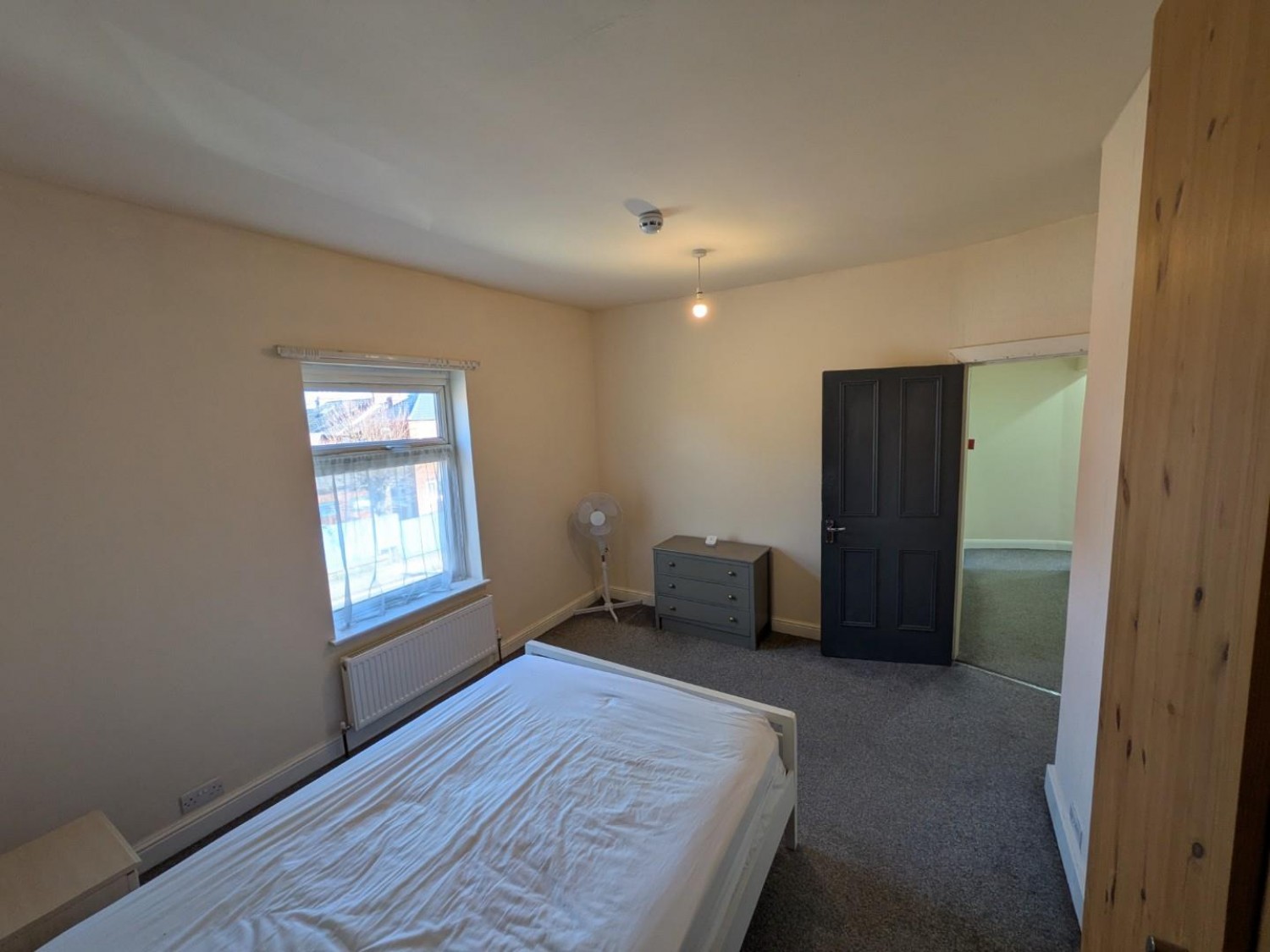 Cross Street, Chesterfield