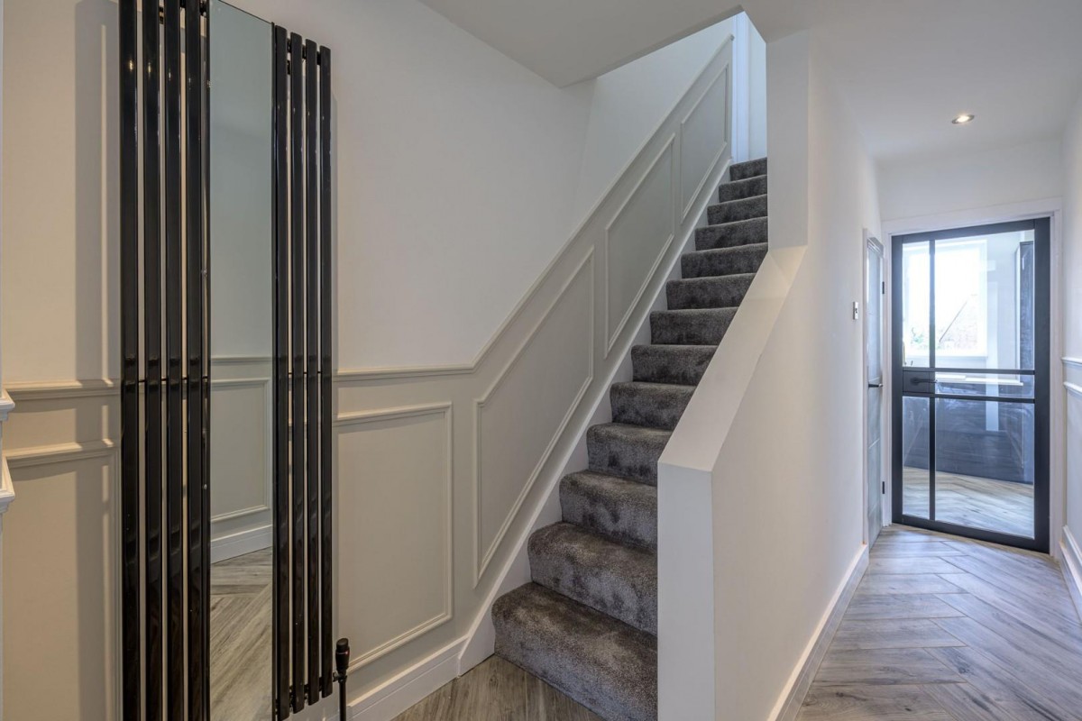 Coleridge Rise, The Straits