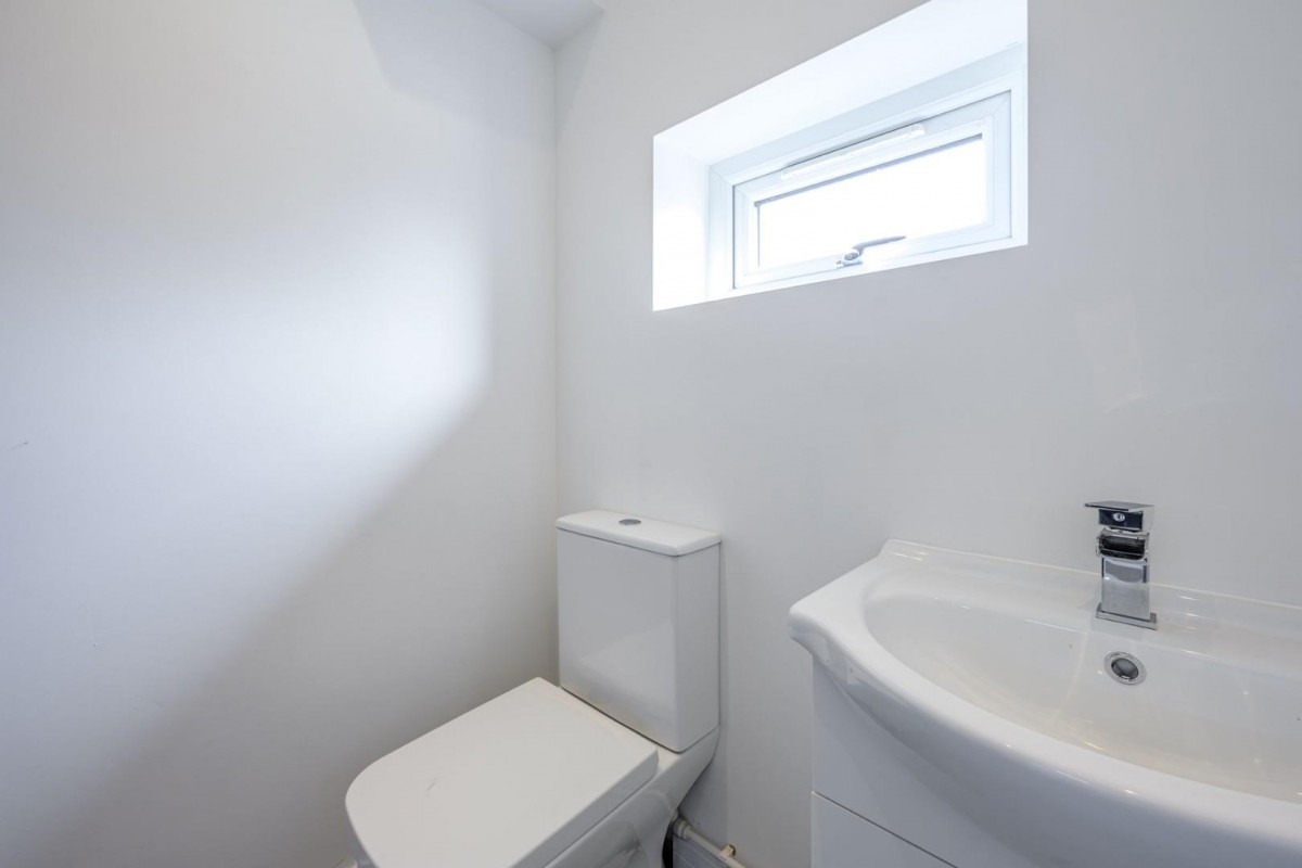 Coleridge Rise, The Straits