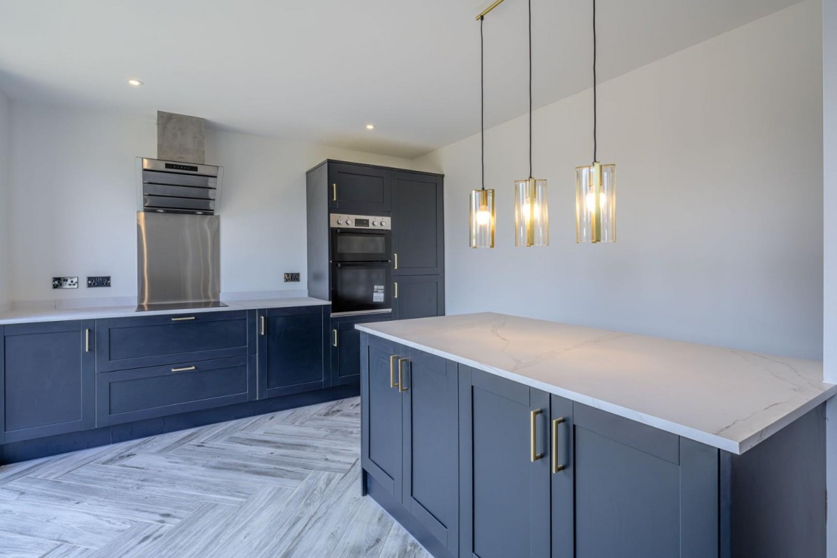 Coleridge Rise, The Straits