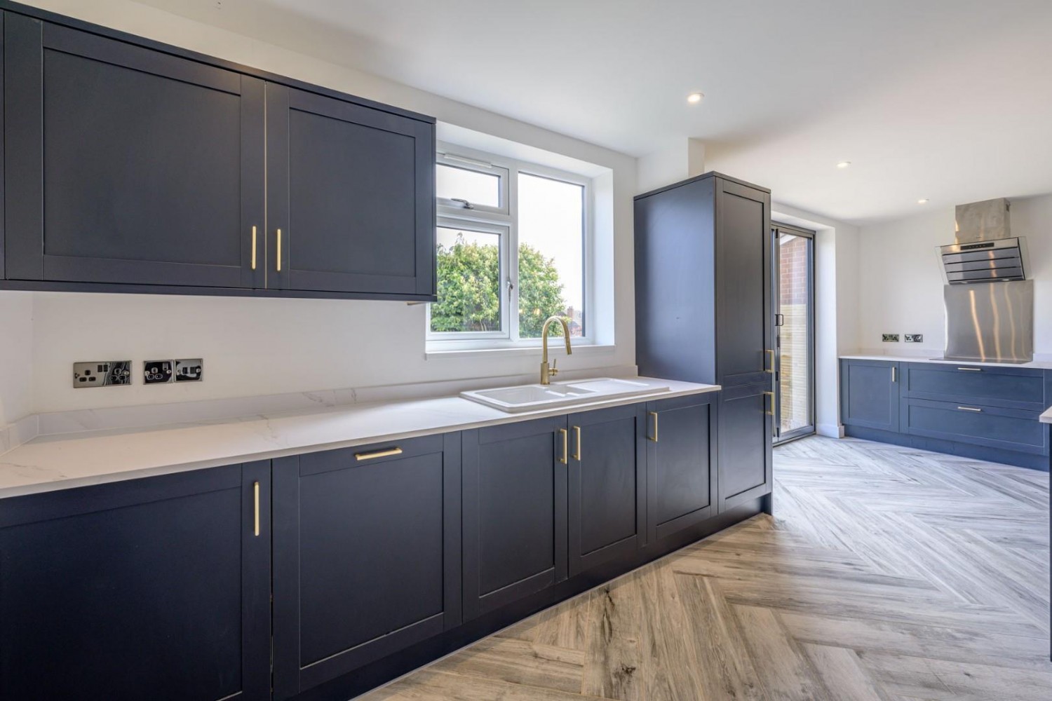 Coleridge Rise, The Straits