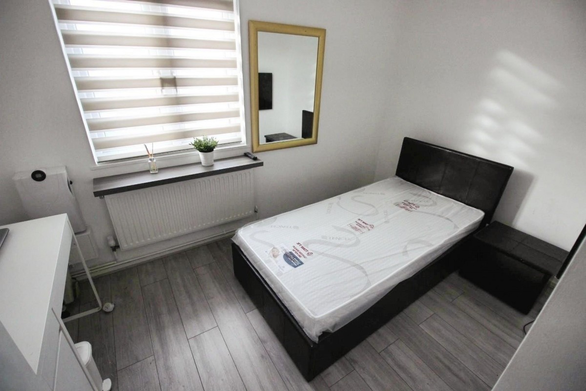 Booth Close, Thamesmead