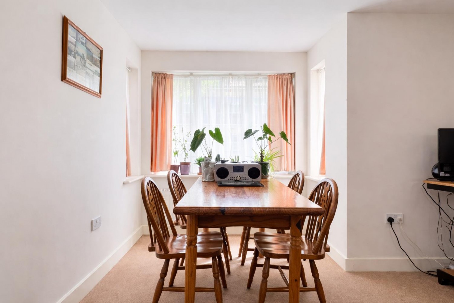 Barley Mow View, Ashford