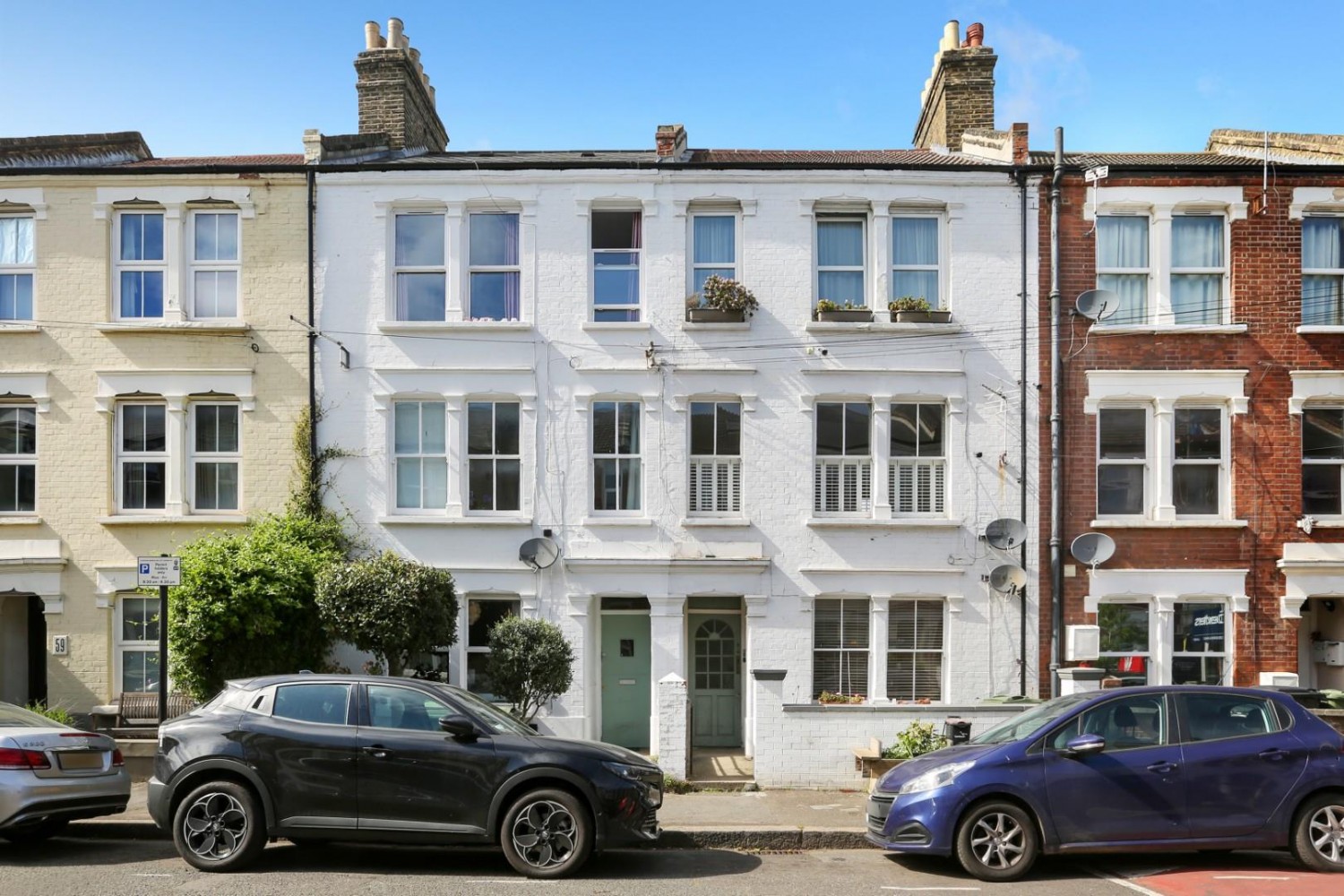 Southwell Road, London, SE5