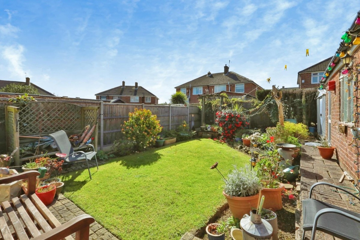 Fir Tree Drive, Wales, Sheffield