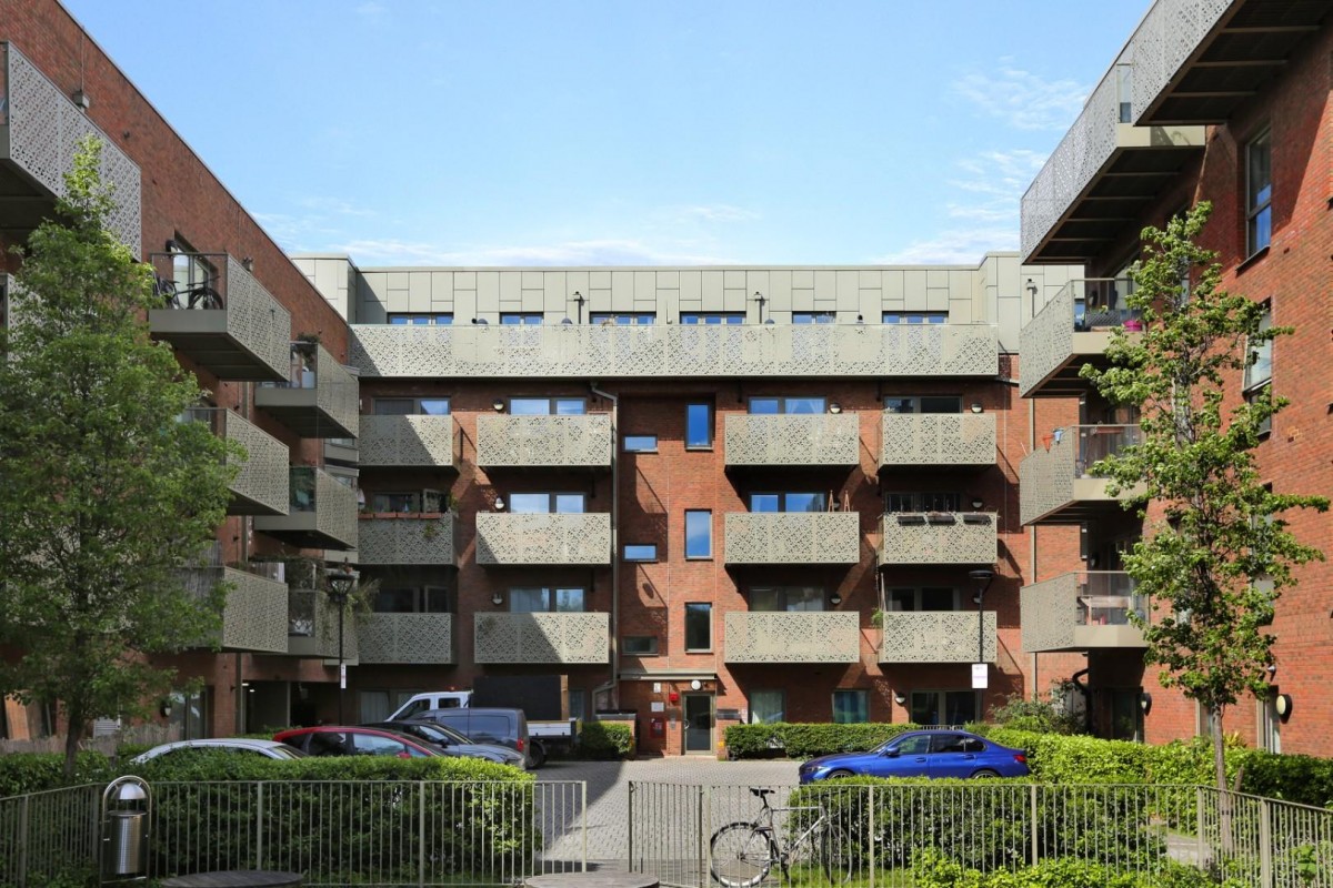 Broome Way, London, SE5