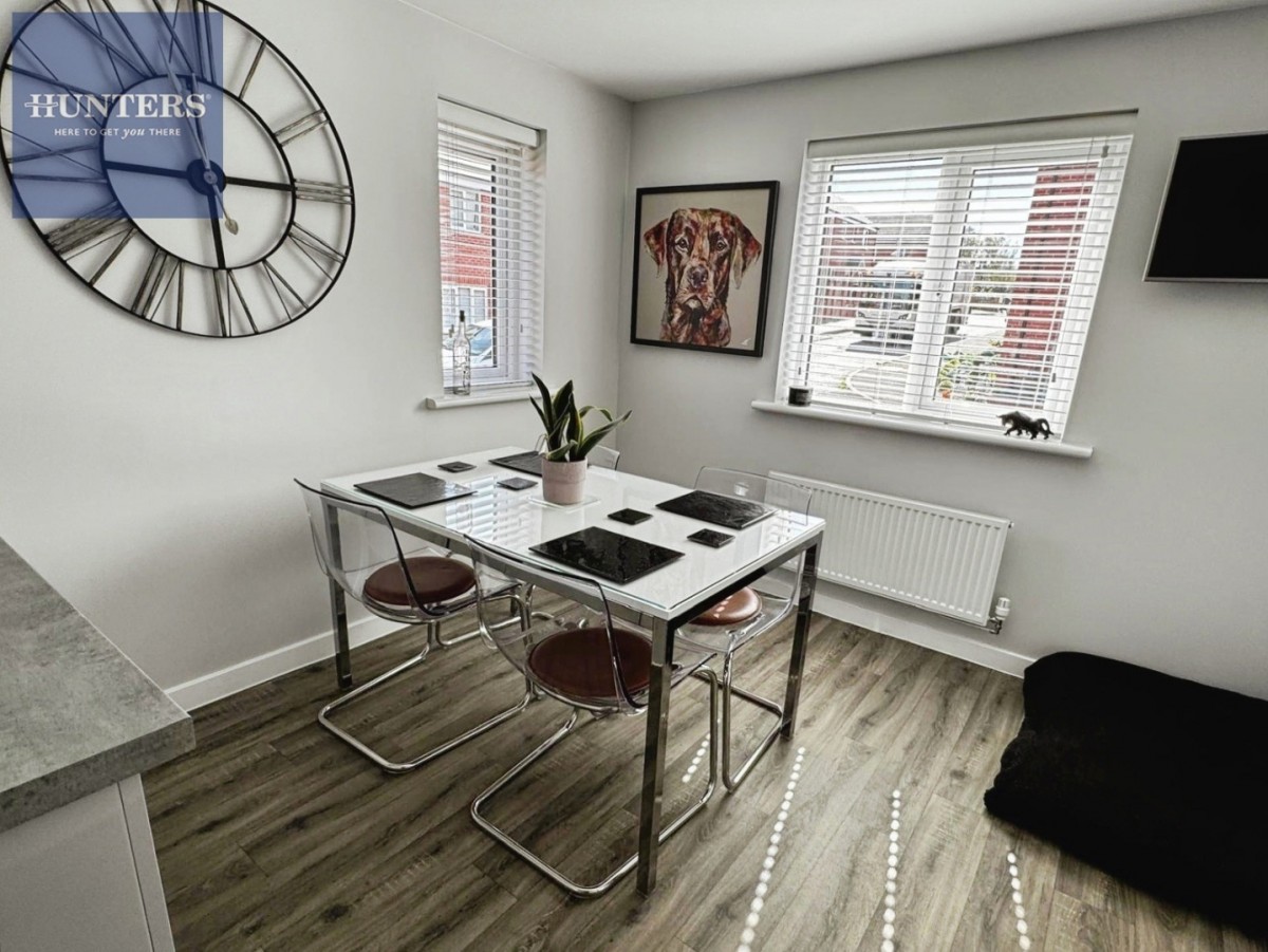 Maes Cantref, Llanilid, Pontyclun