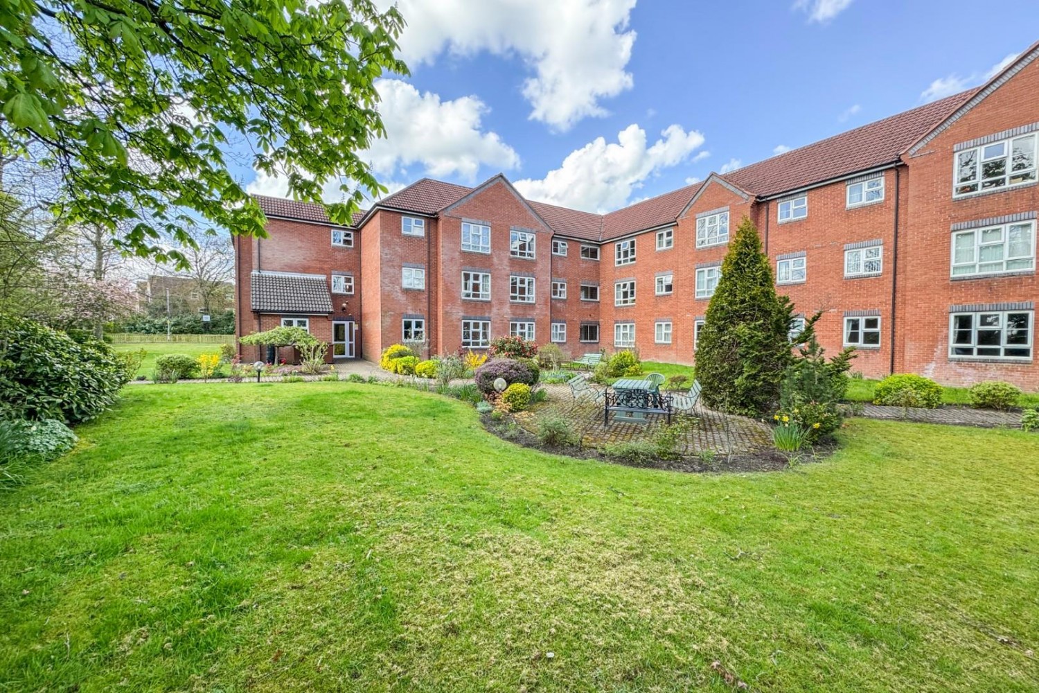 Woodlands, The Spinney, Moortown