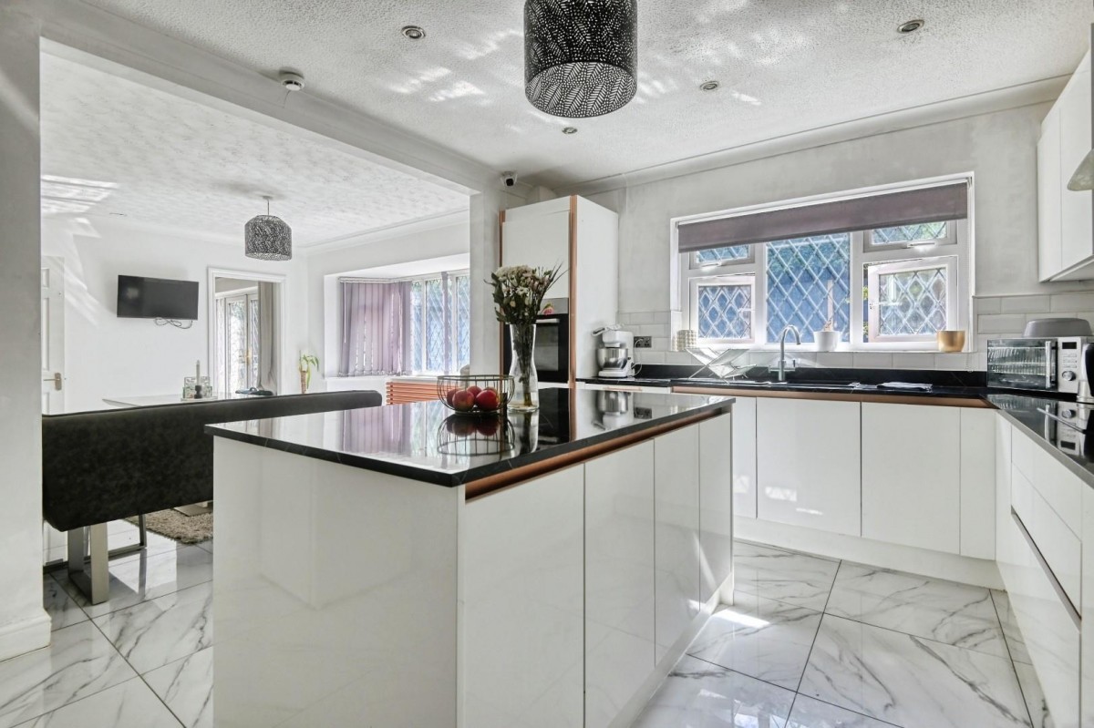 Gleneagles, Tamworth