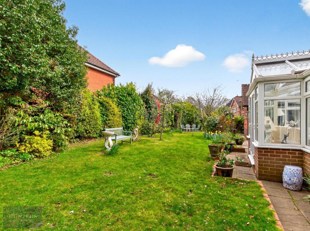 Avenbury Drive, Solihull