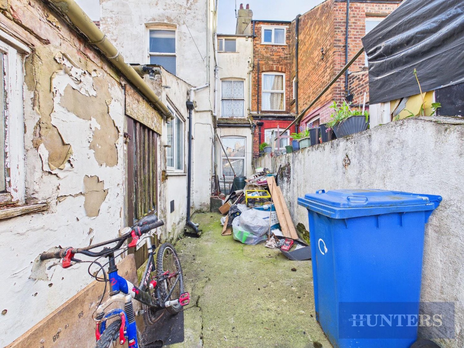 Dean Road, Scarborough