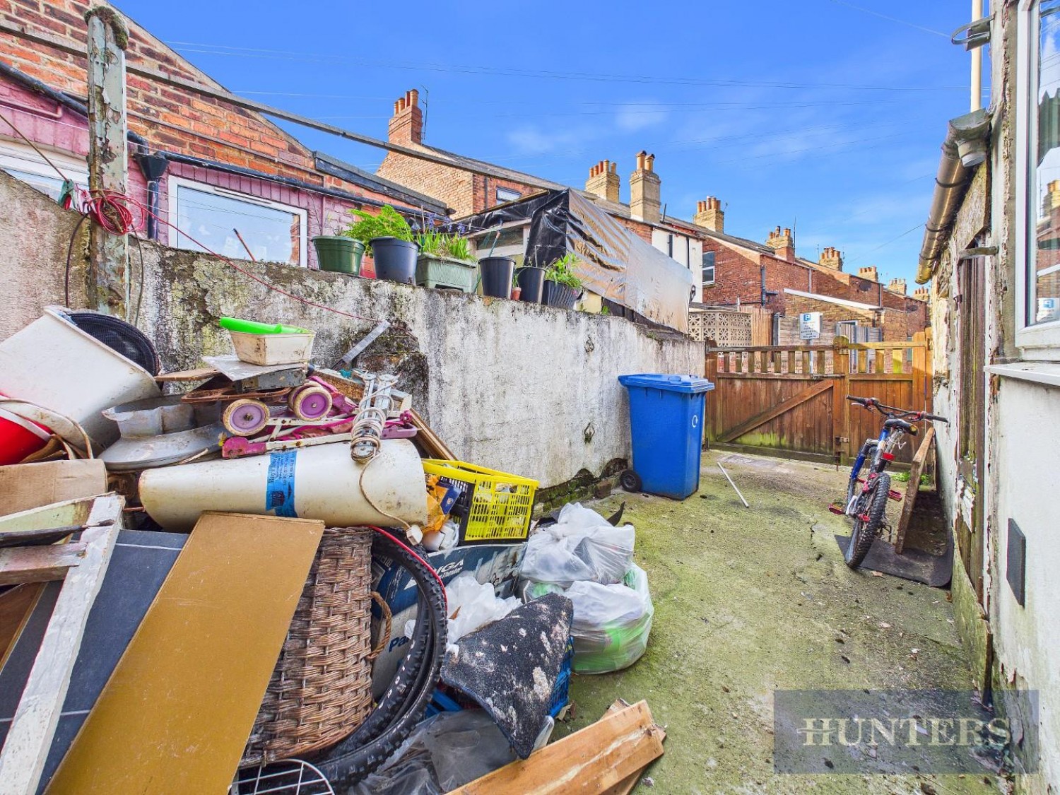 Dean Road, Scarborough