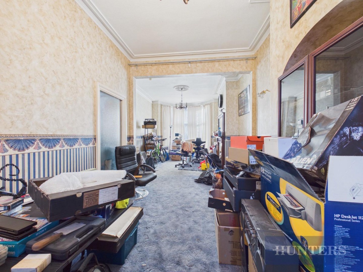 Dean Road, Scarborough