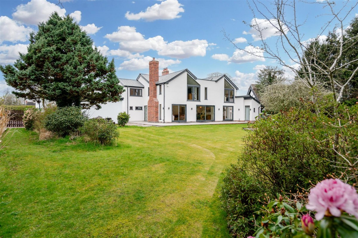 Twemlow Lane, Cranage, Crewe