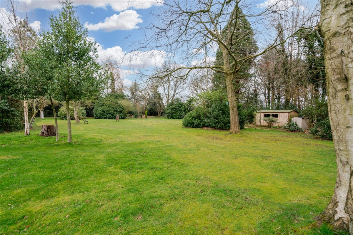 Twemlow Lane, Cranage, Crewe