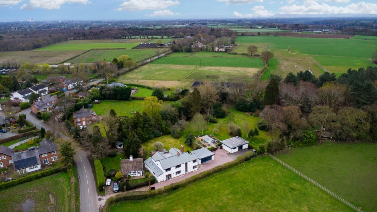 Twemlow Lane, Cranage, Crewe
