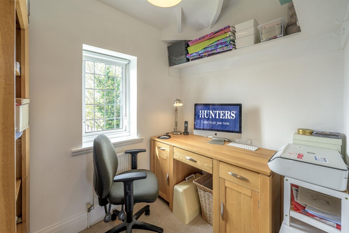 Field House, Oldnall Close, Stourbridge, DY9 8XH