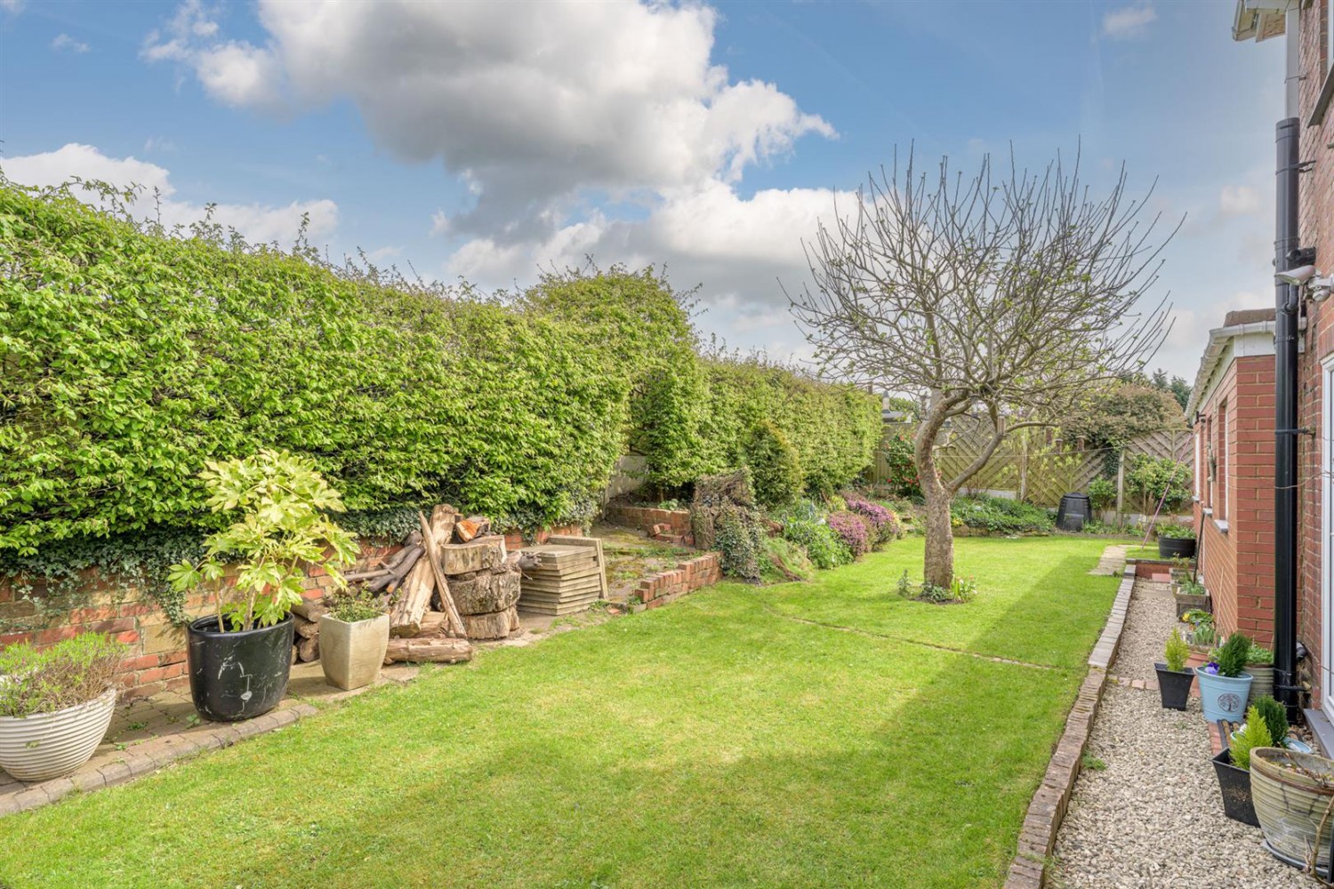 Field House, Oldnall Close, Stourbridge, DY9 8XH