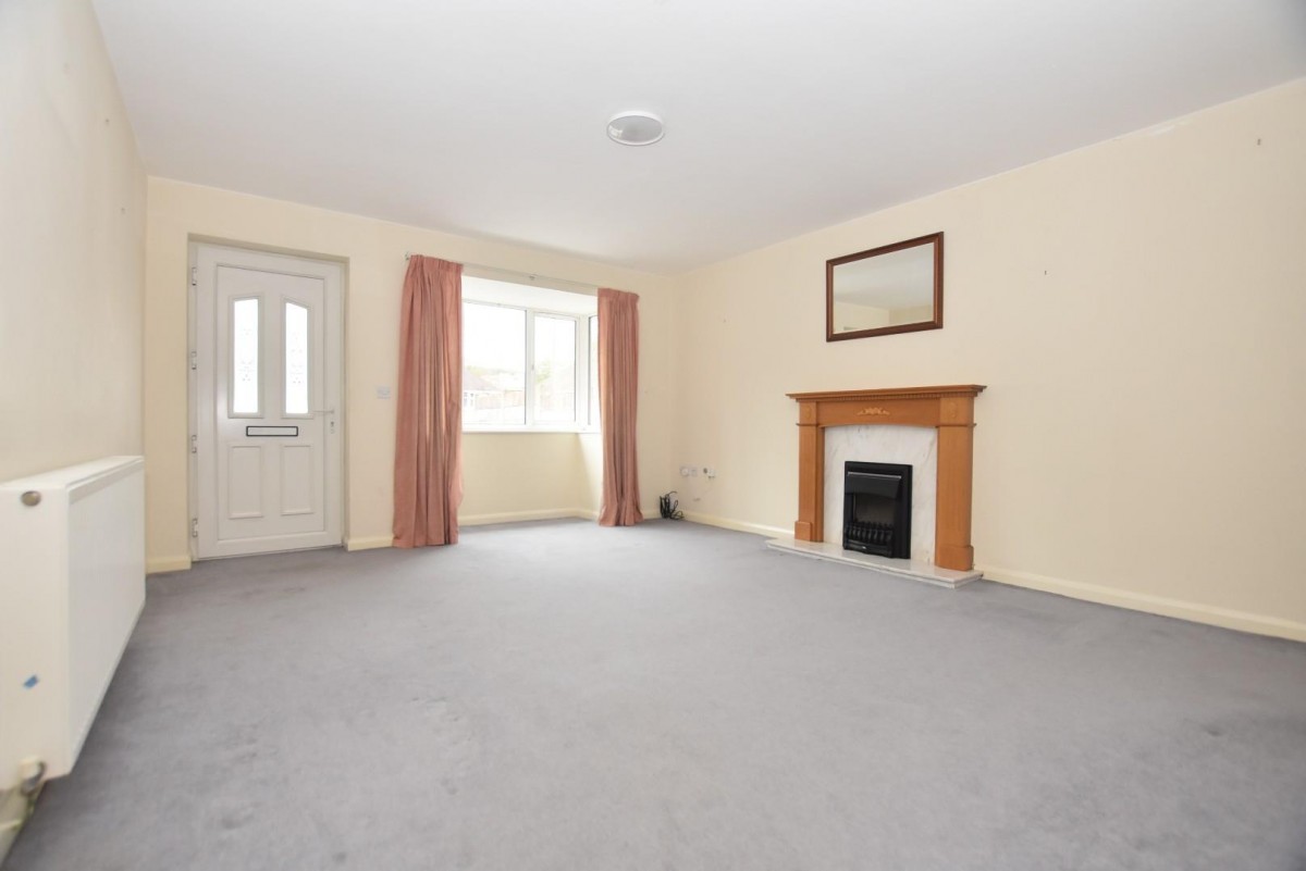 Greenway, Wingerworth, Chesterfield, S42 6NW