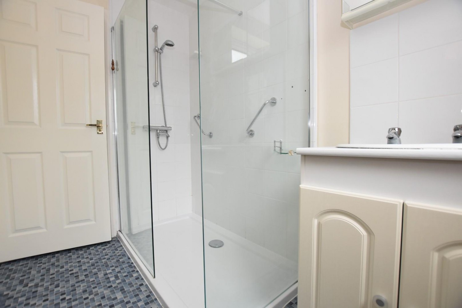 Greenway, Wingerworth, Chesterfield, S42 6NW