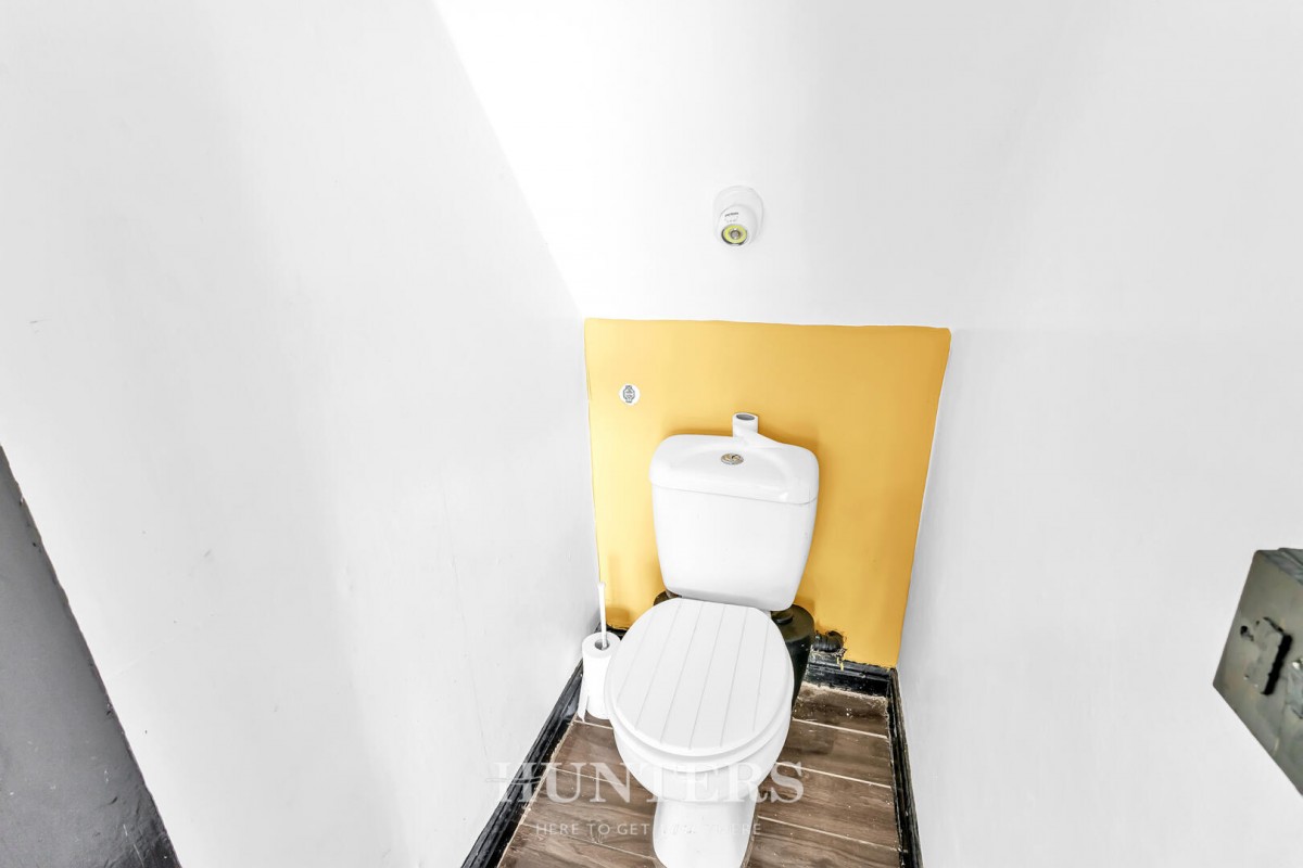 Rochdale Road, Middleton, Manchester, M24