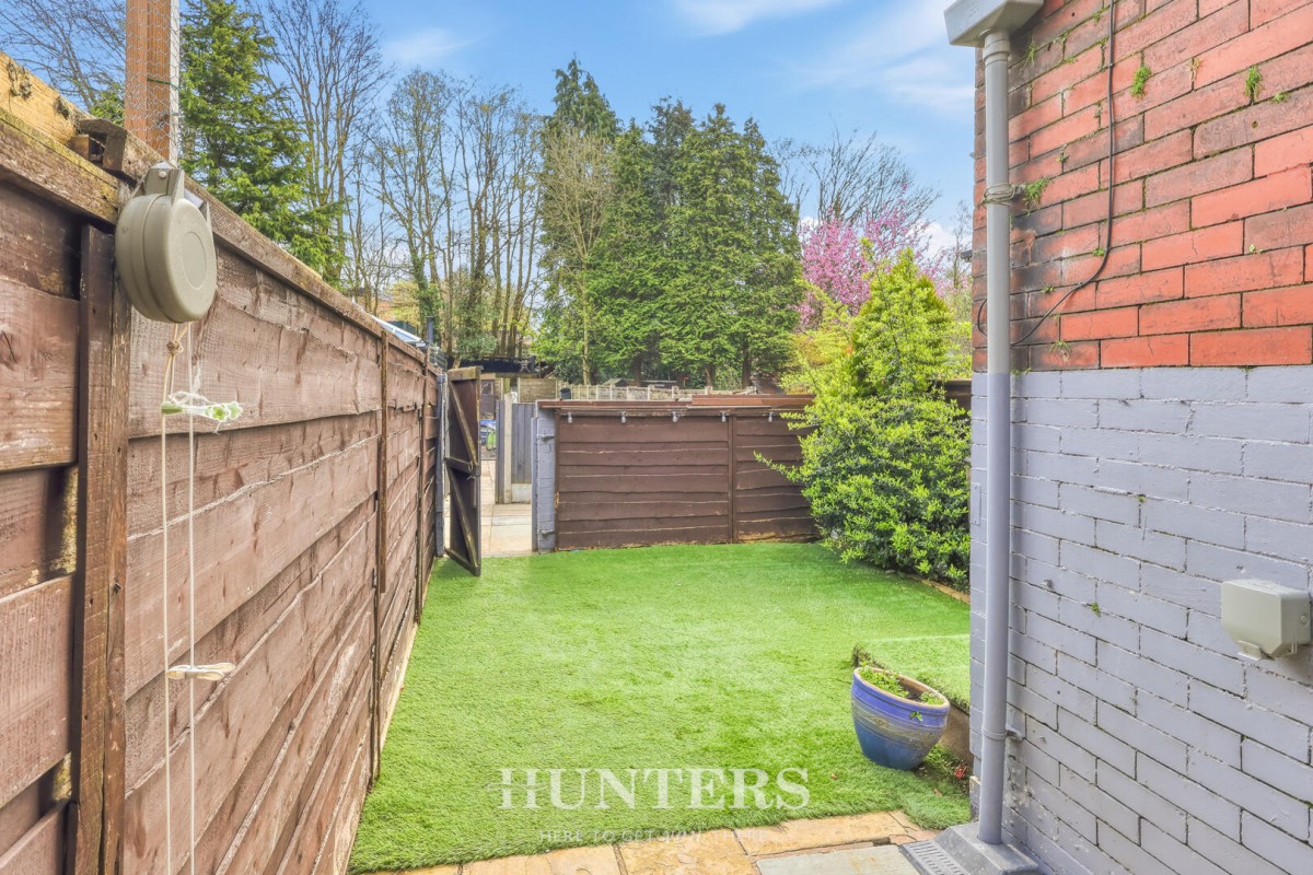 Rochdale Road, Middleton, Manchester, M24