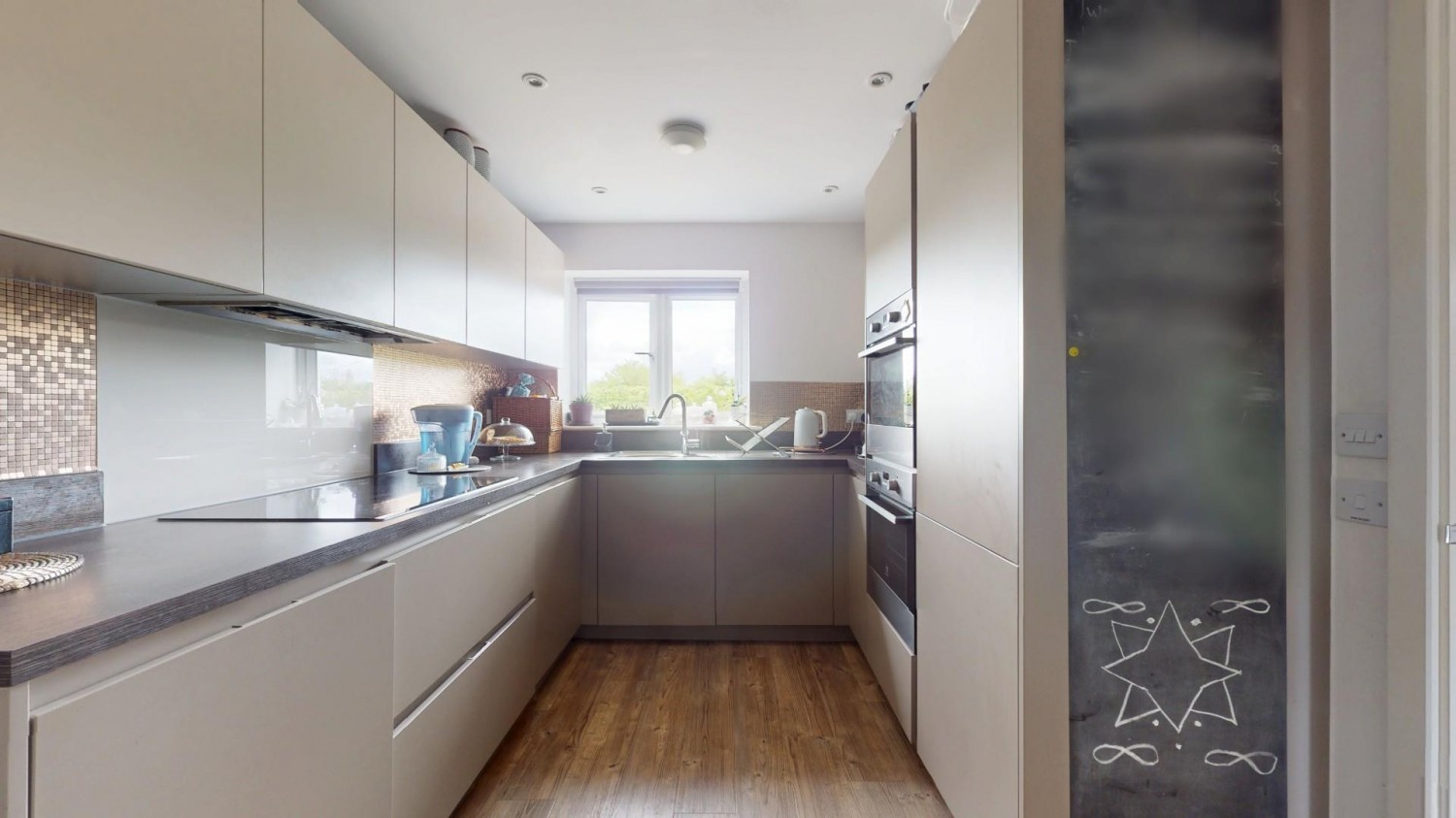 Marlowe Close, Northfleet, Gravesend, DA11