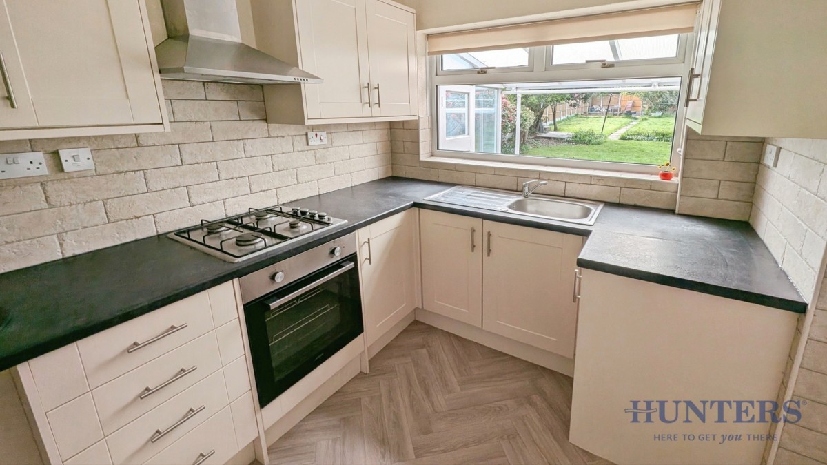 Leam Crescent, Solihull B92 8PD