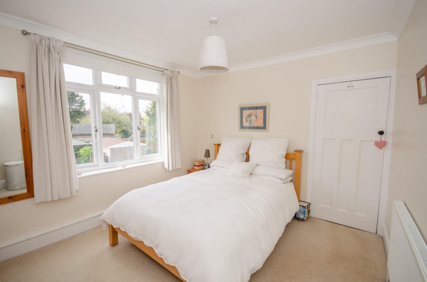 Cleeve Avenue, Downend, Bristol, BS16 6BT